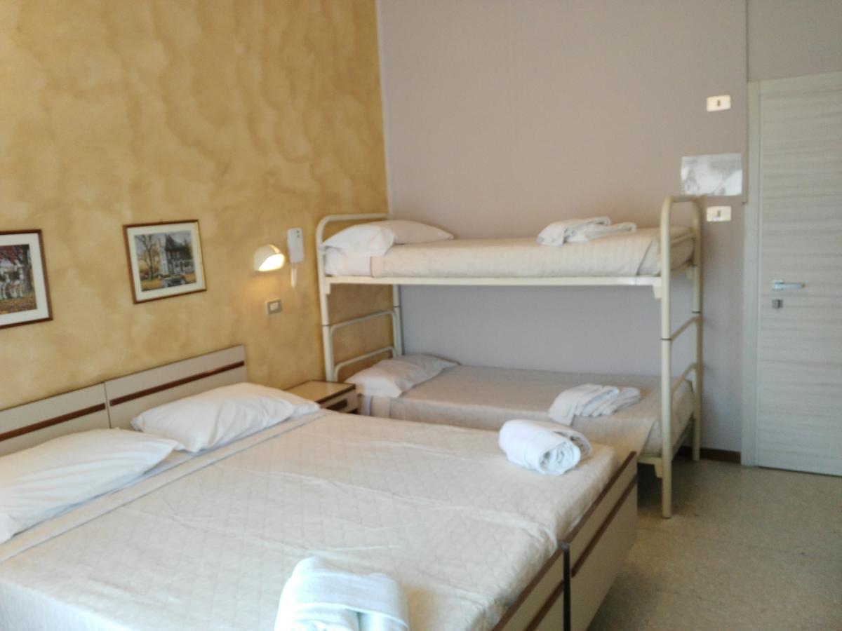 Hotel Marittimo Rimini Zewnętrze zdjęcie