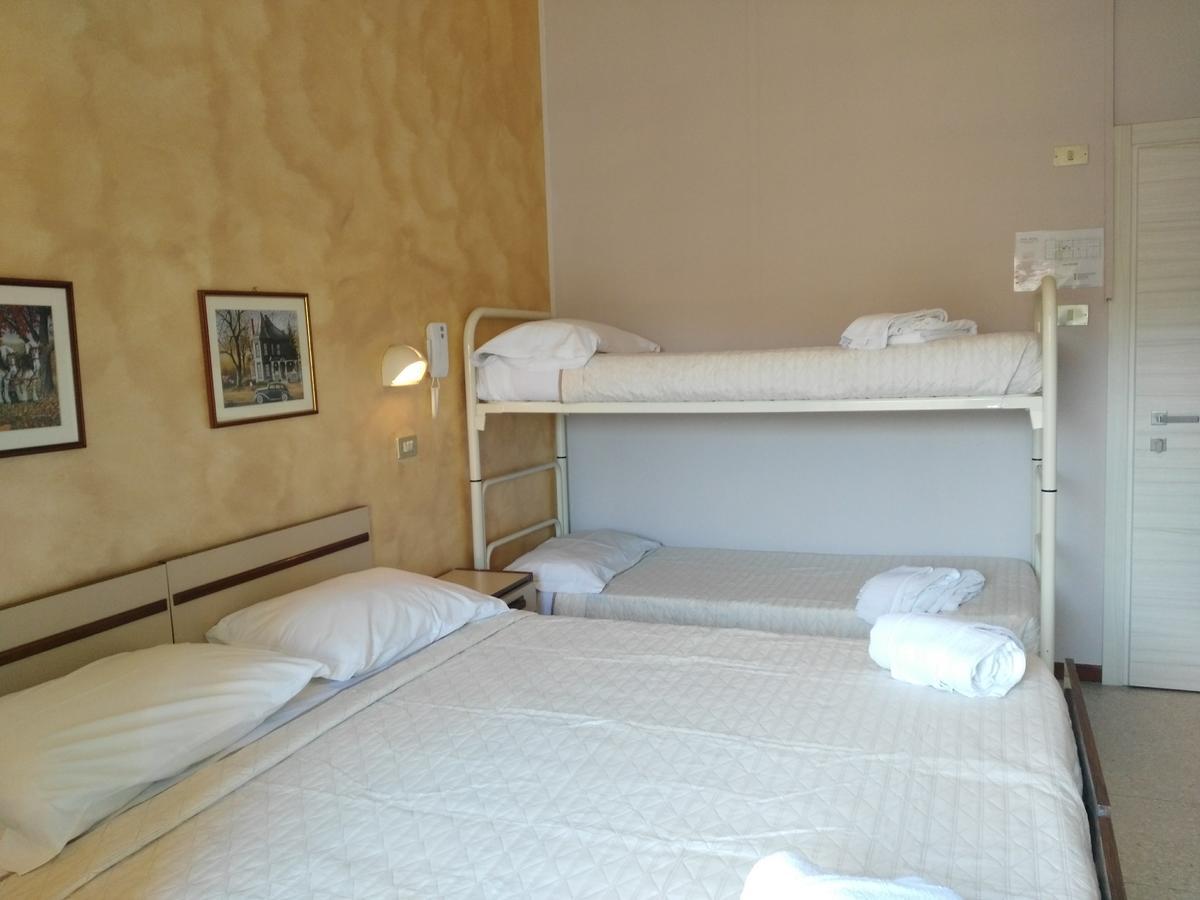 Hotel Marittimo Rimini Zewnętrze zdjęcie