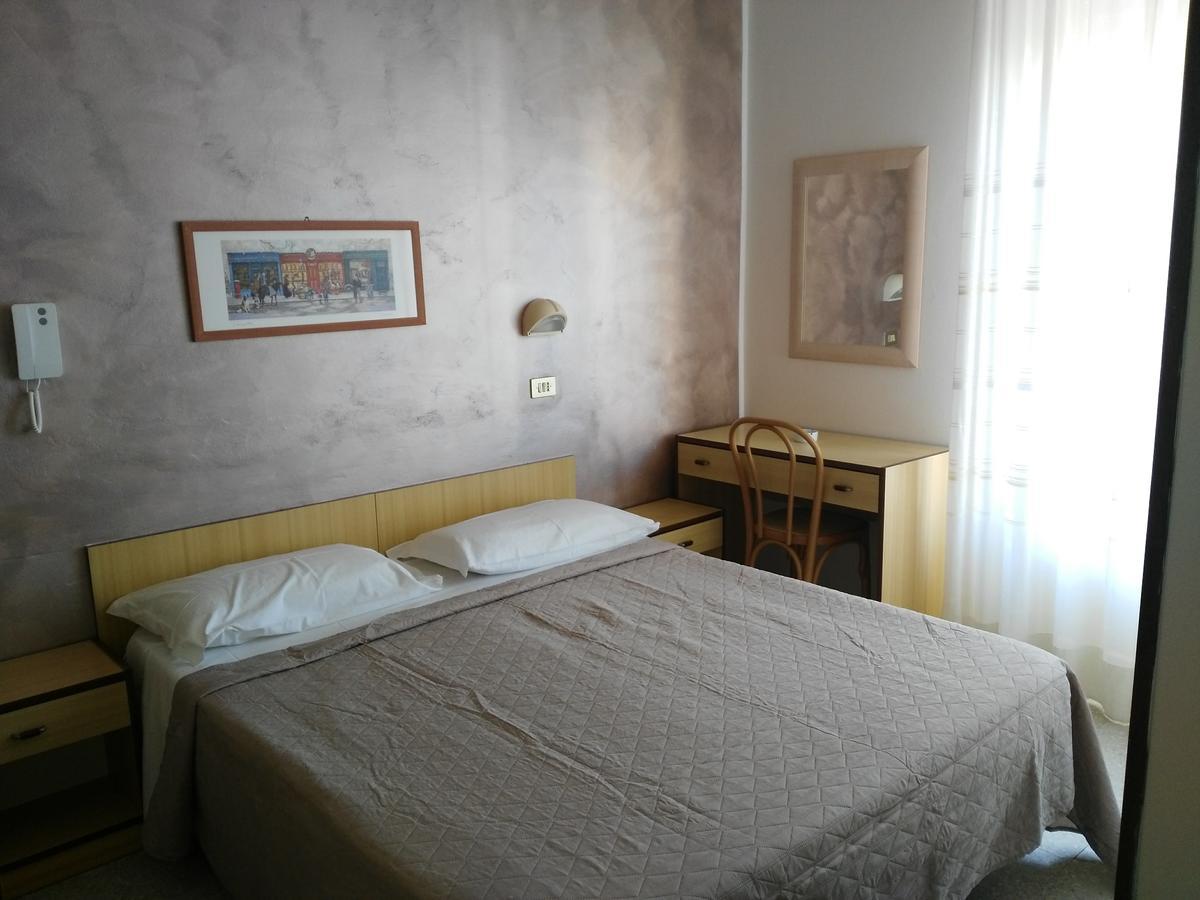 Hotel Marittimo Rimini Zewnętrze zdjęcie