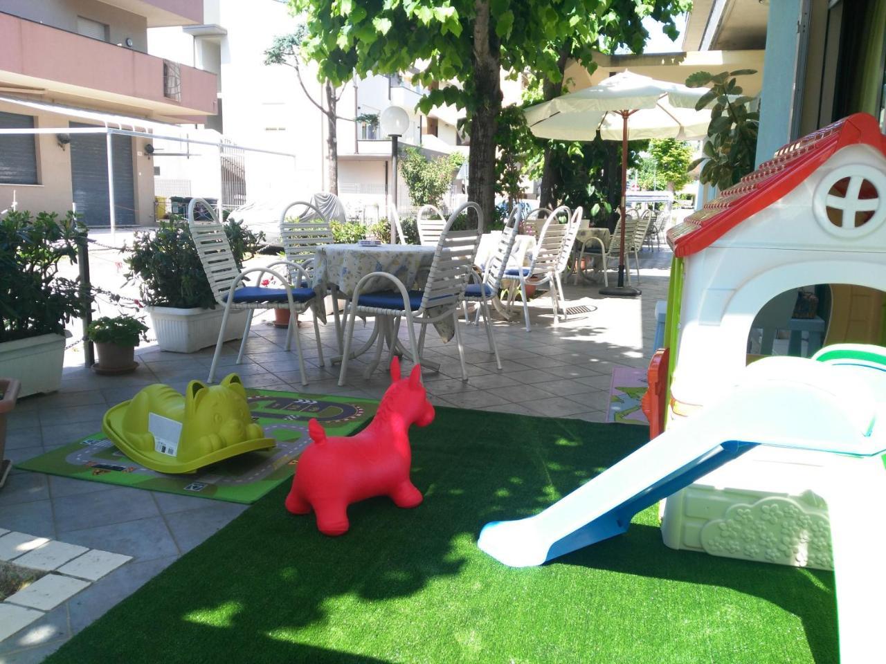 Hotel Marittimo Rimini Zewnętrze zdjęcie