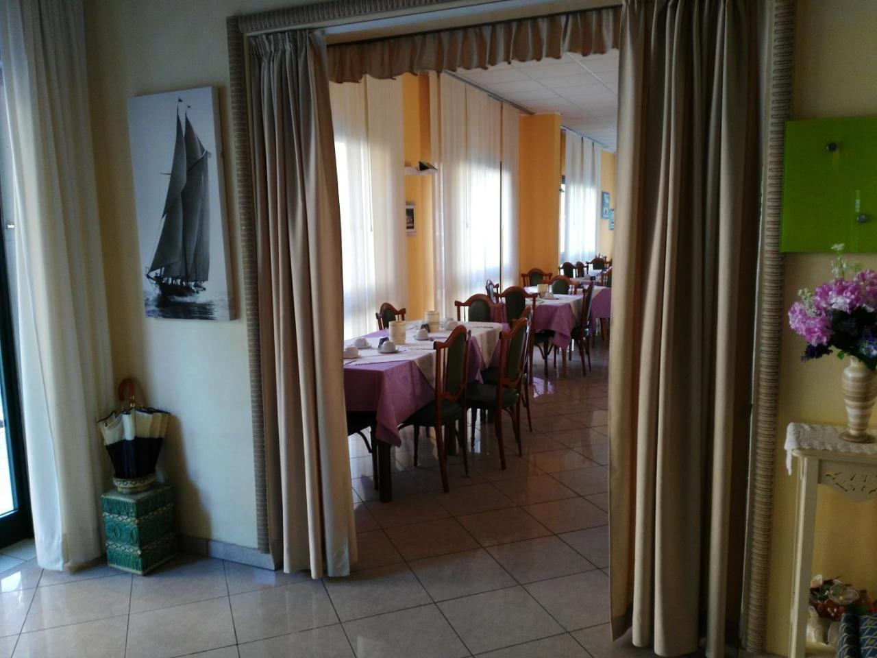 Hotel Marittimo Rimini Zewnętrze zdjęcie