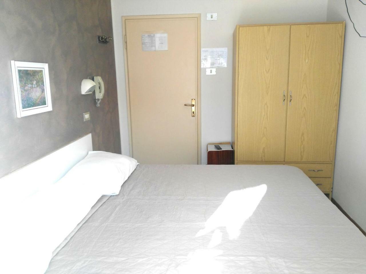 Hotel Marittimo Rimini Zewnętrze zdjęcie